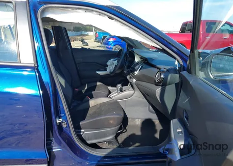 2018 Nissan Kicks Sv из США, поврежденный, VIN 3N1CP5CUXJL522310